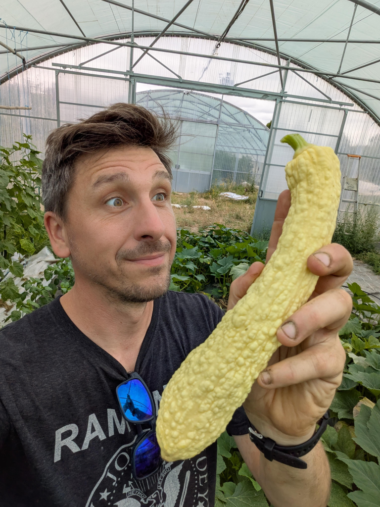 Portrait de Julien Favry, maraîcher à Samois-sur-Seine